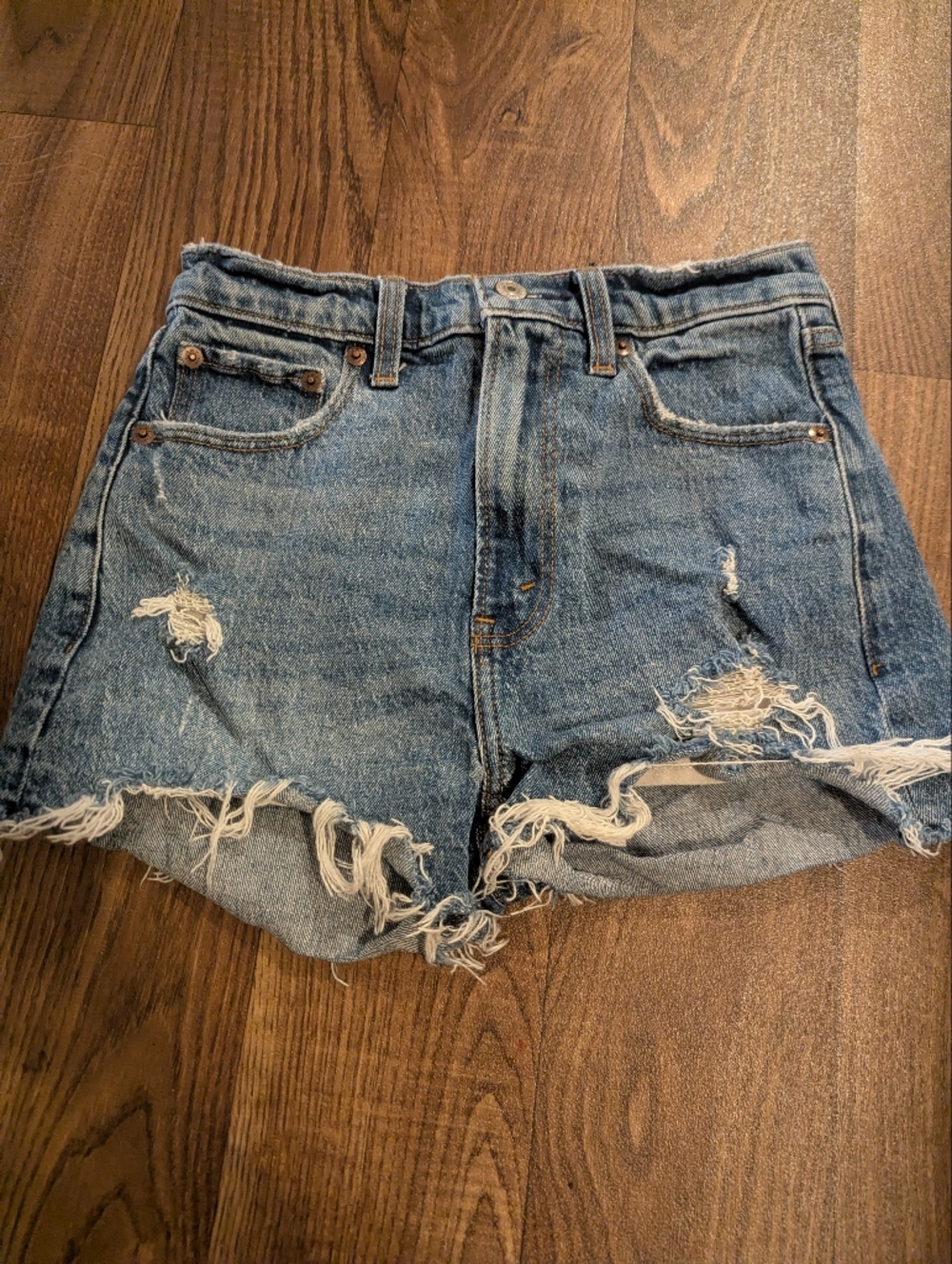 Abercrombie & Fitch The Mom Short High Rise 24/00 Distressed Denim Jean Shorts